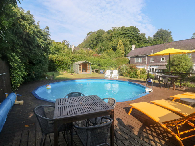 Sport & Beauty 2, Bluebell Cottage, Devon