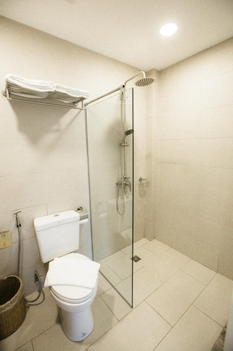 Bathroom 5, Holiday Suites Port Barton, San Vicente