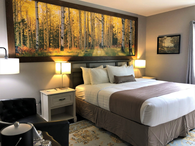 Bedroom 2, Blue Elk Inn, Chelan