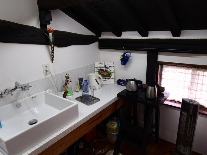Bathroom 2, Hills House Second, Tokoname