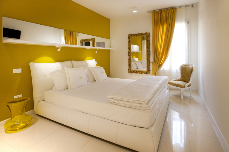 Bedroom 13