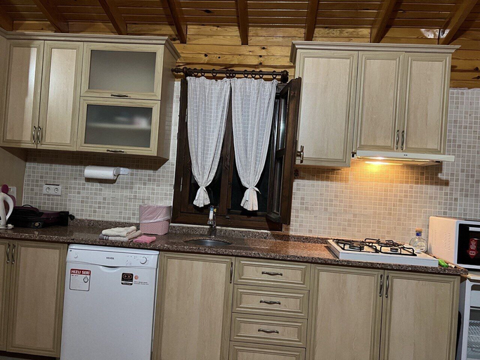 Private kitchen 5, Ovabuku Ahsap Evler, Datça