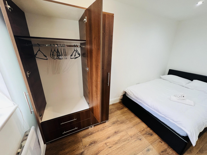 Bedroom 2, 1-bed Apartment in Ealing, London