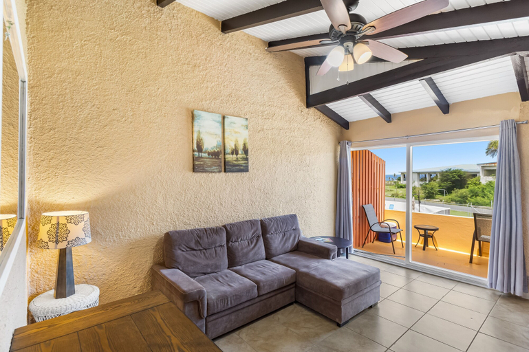 Others 5, Caribbean View Your Way 1 Bedroom Condo by RedAwning, Sion Farm