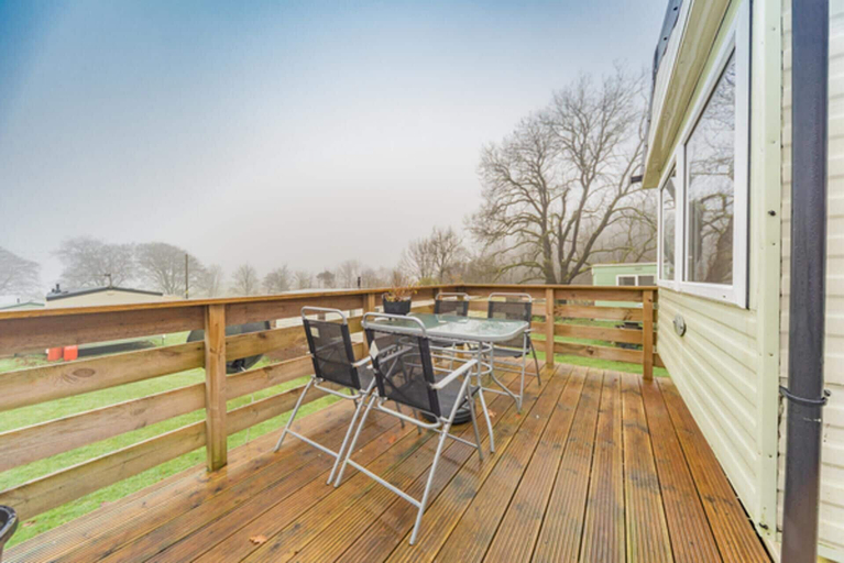 Property grounds 2, Newton Stewart-sleeps 6-pool-parking-pet Friendly, Dumfries and Galloway