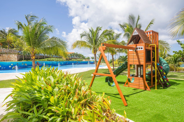 Children's area, Pristine Bay 1003 3 Bedroom Home by RedAwning, Roatán