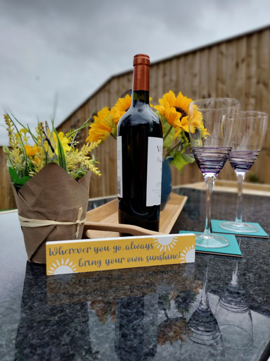 Food & Drinks, Private Garden Room - Rural Village, Rutland