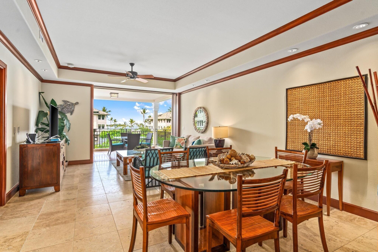 Food & Drinks 5, Big Island Kolea 14h 2 Bedroom Condo, Hawaii