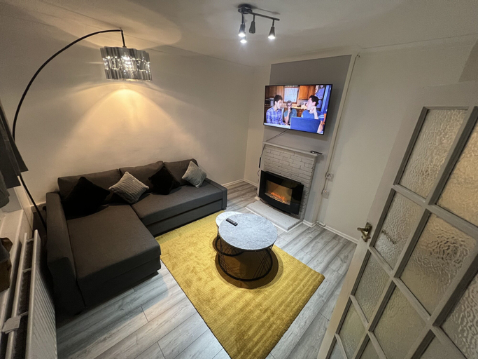 Others 3, a two Bedroom Cosy Hideaway Based in Greenwich, London