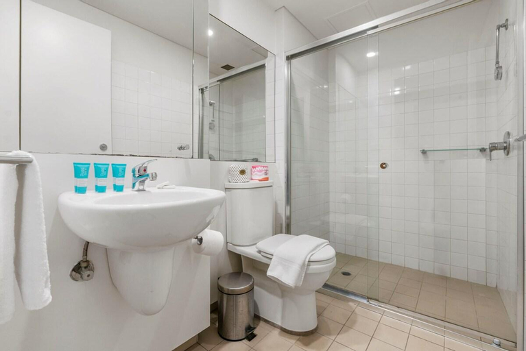Bedroom 2, Top Floor Apartment with Balcony in Great Location, Sydney