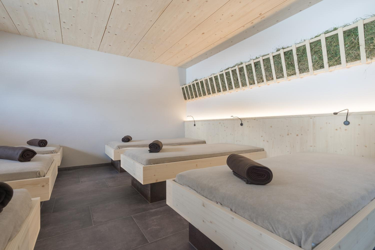 Bedroom 2, Kienle - das Krauterhotel, Oberallgäu