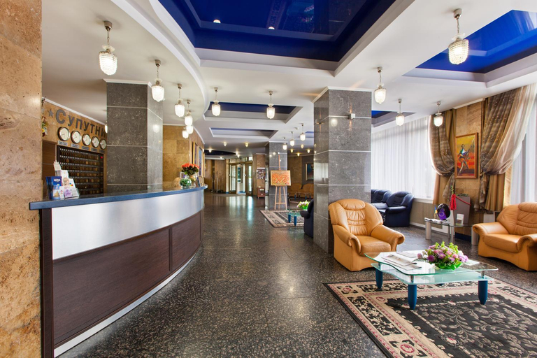 Public Area, Conference Hotel Suputnyk, L'vivs'ka