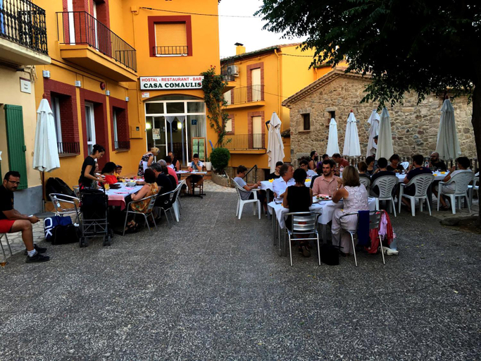Food & Drinks, Hostal Restaurant Casa Comaulis, Girona