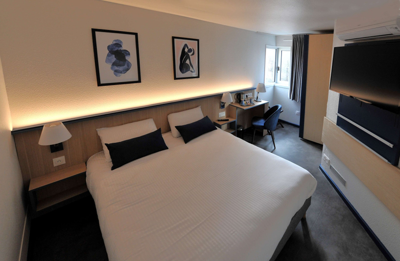 Bedroom 3, Kyriad Villefranche Sur Saône, Rhône