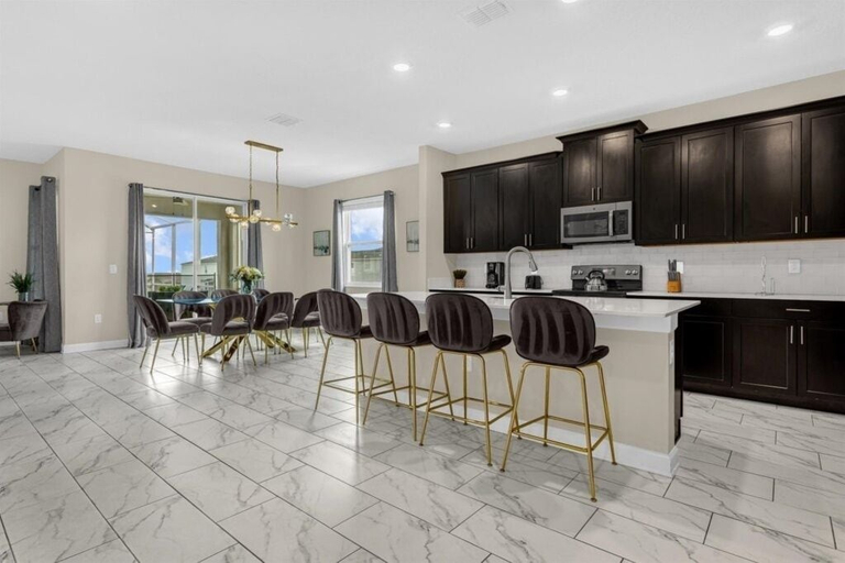 Others 4, 6 Bedroomss/ Champions Gate Home by RedAwning, Osceola