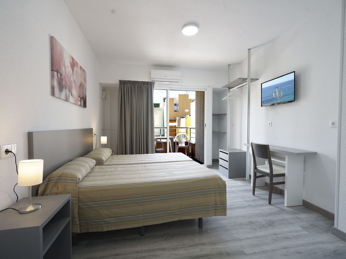 Bedroom 2, Hostal Anna Benidorm, Alicante