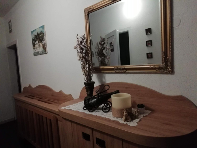 Others 5, Mama's House 7min from Airport, Cerklje na Gorenjskem