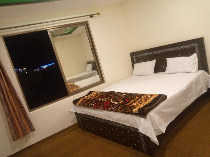 Bedroom 5, Shama Resort Hotel, Northern Areas