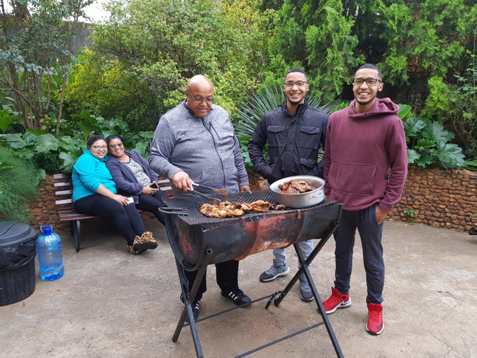 Food & Drinks 5, A Mountain View Country Estate, Dr Kenneth Kaunda