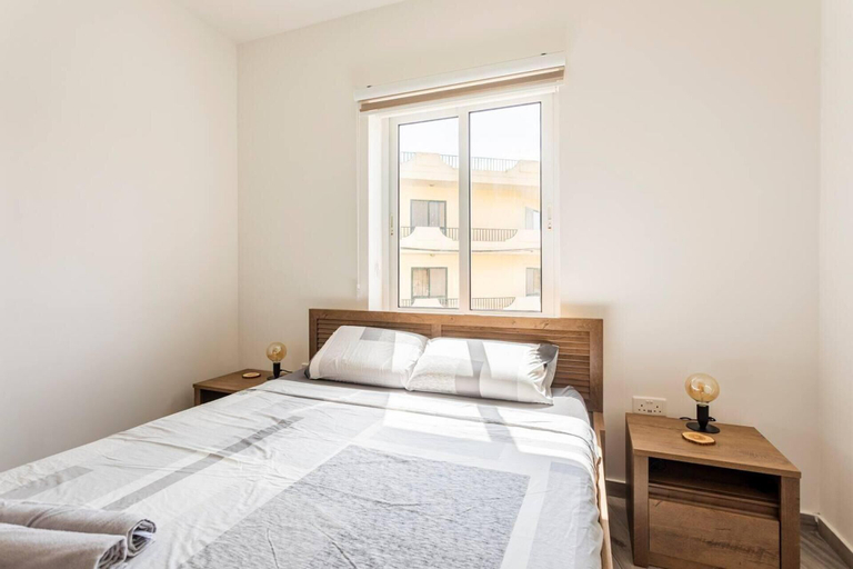 Bedroom 2, Gozo Escape, 2-bed Apartment in Marsalforn