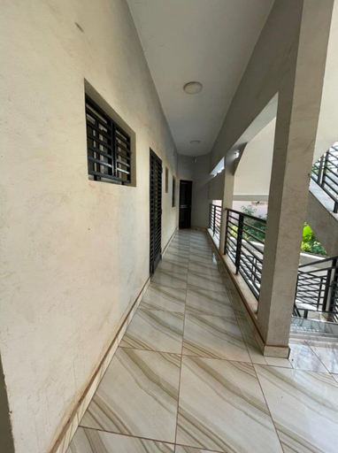 Others 3, Residence in Tounkaranké, Bamako