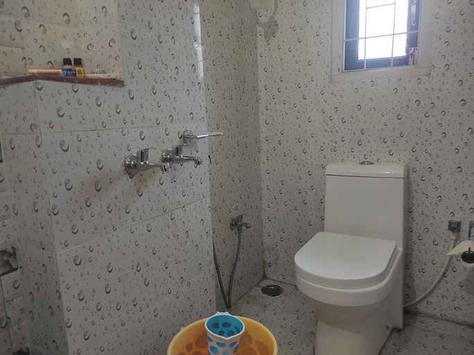 Bathroom 4, Hotel Rising Sun, Papum Pare