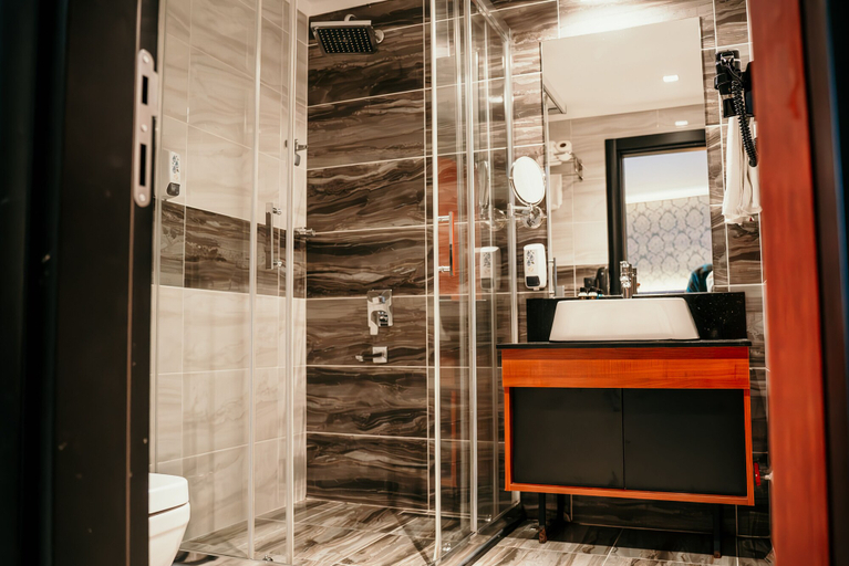 Bathroom 4, Grand Vaves Otel, Merkez