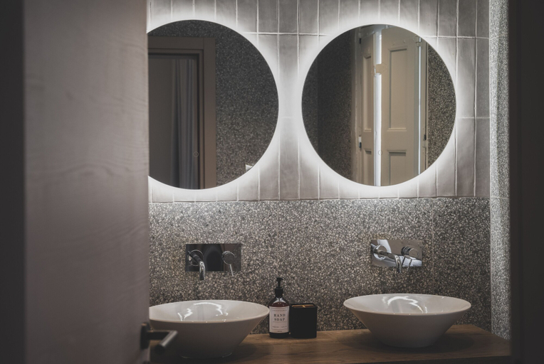Bathroom 3, Maria Rosa Suites