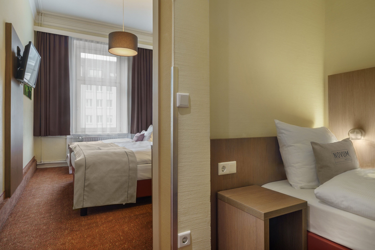Bedroom 4, Hotel Norddeutscher Hof, Hamburg