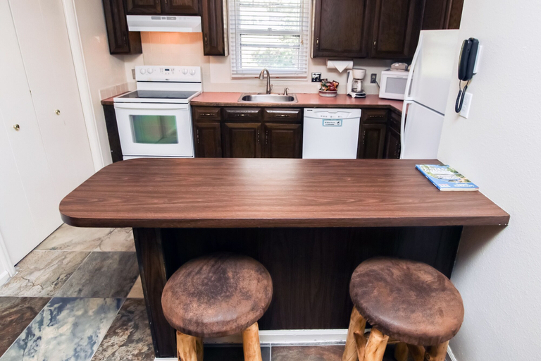 Private kitchen 2, Fawn Valley Inn: 304 1 Bedroom Condo, Larimer