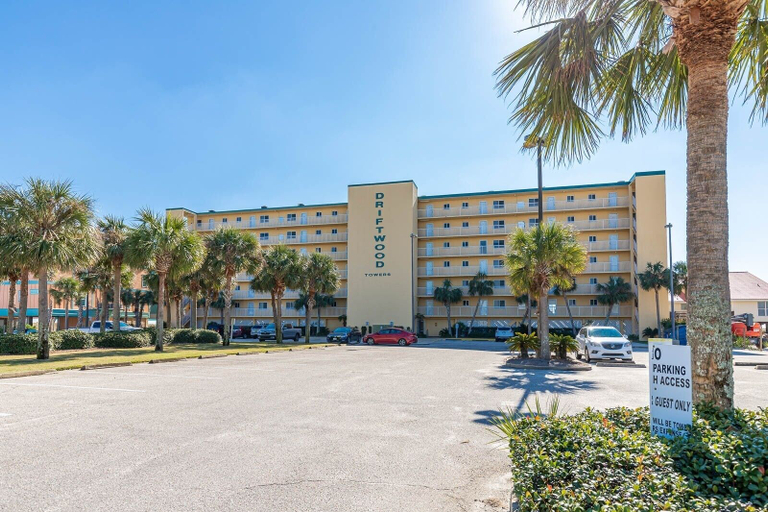 Exterior & Views 2, Driftwood Towers 5e 2 Bedroom Condo, Baldwin