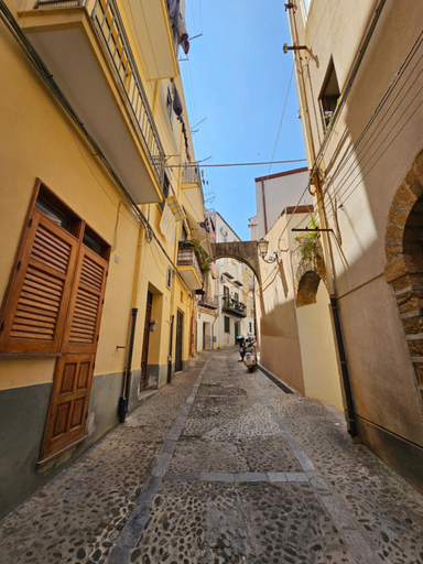 Others 2, ZAFFIRO'S HOUSE, Palermo