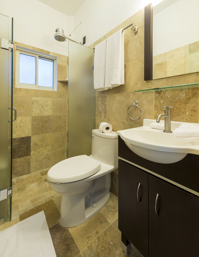 Bathroom 3, PUNTO MITA ECO SURF SUITES, Compostela