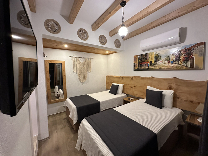 Bedroom 2, Faralya Misafir Evi, Fethiye