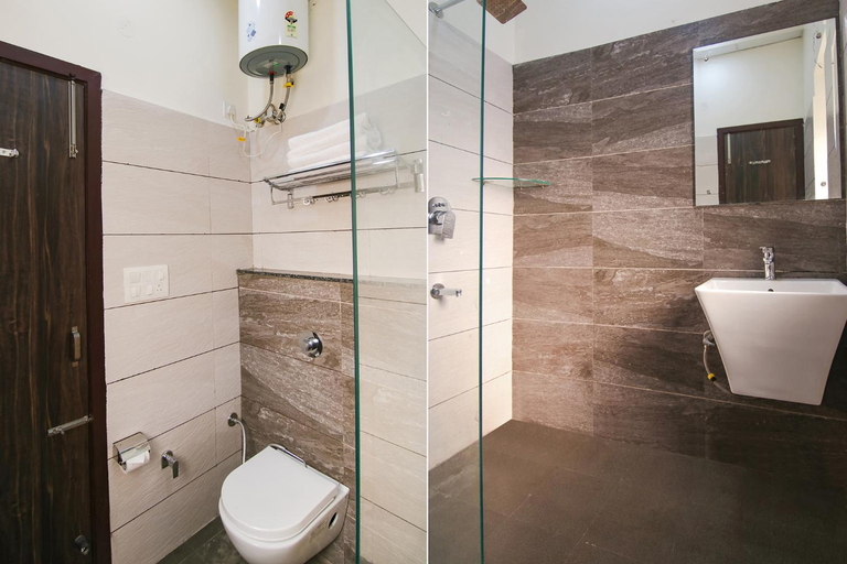 Bathroom 4, Fabhotel Spring, Amritsar