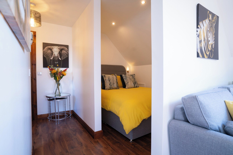 Bedroom, Limavady Cherry Tree Apartment, Sleeps 2 & Parking, Causeway Coast and Glens