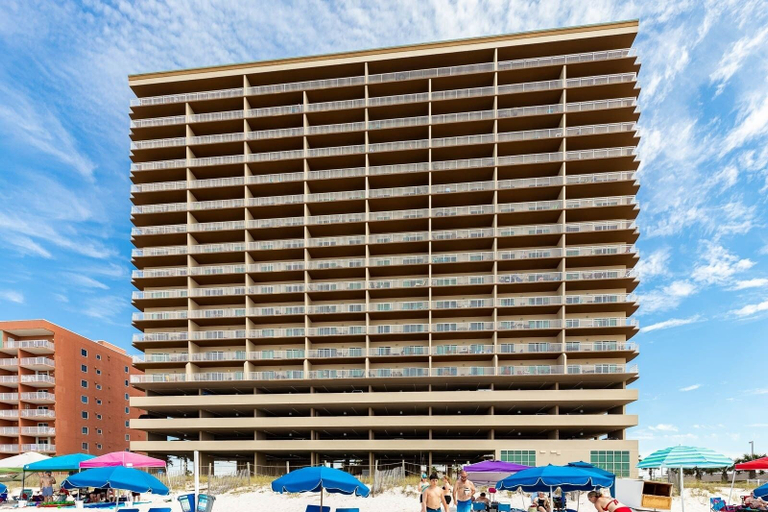 Exterior & Views 2, Crystal Shores West 807 2 Bedroom Condo, Baldwin