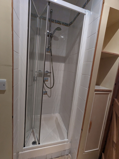 Bathroom 3, Elegant and Secluded 1-bed Cottage Near Bideford, Devon