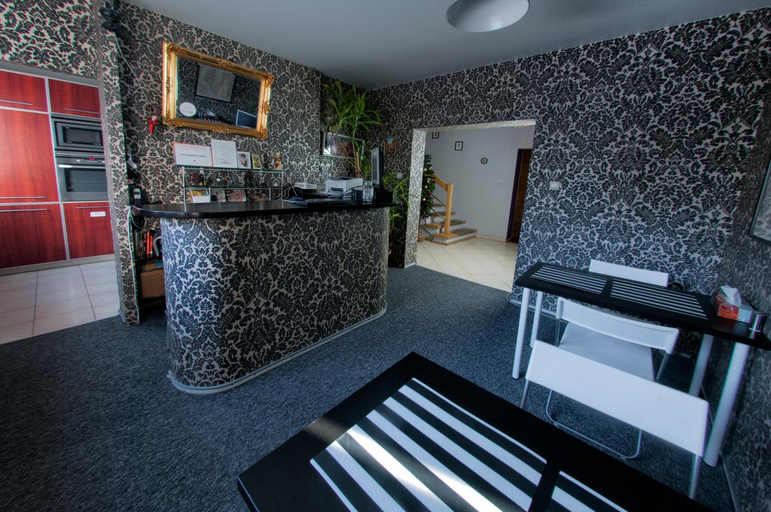 Others 5, Wilanowska Hostel, Warsaw