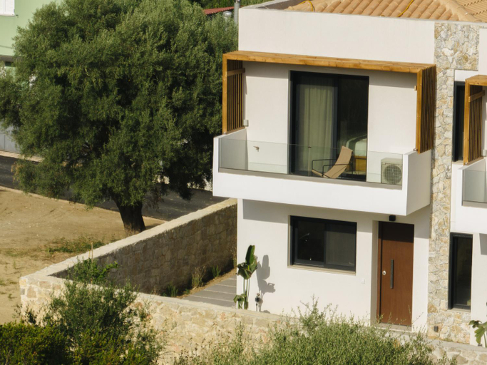 Others 2, Ostrea Villas, West Greece
