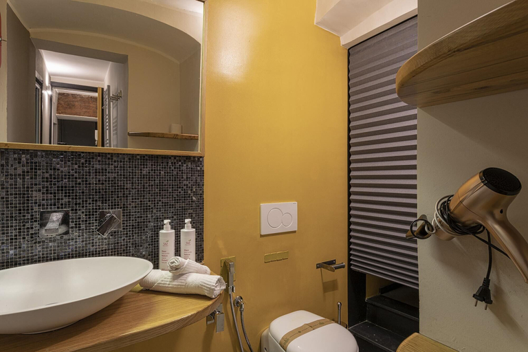 Room 2, San Lorenzo Suite by Wonderful Italy, Genova