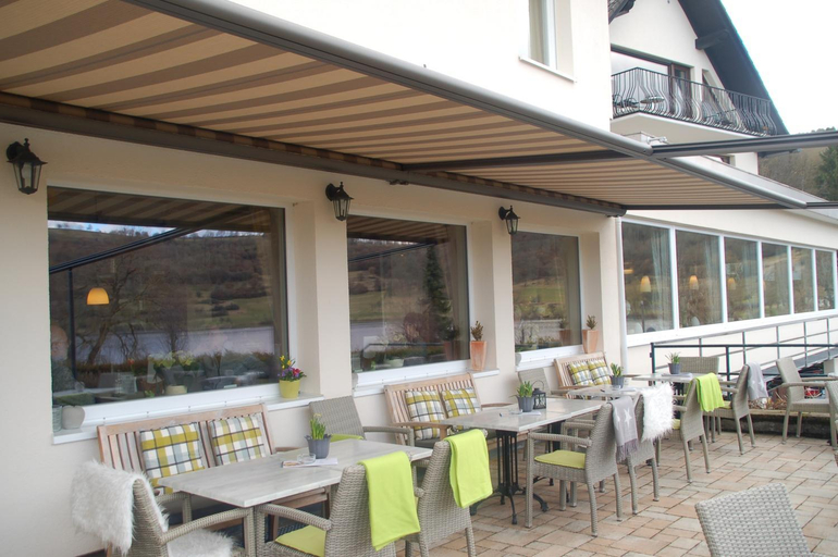 Food & Drinks 4, Hotel-Ferienwohnungen Cafe Maarblick, Vulkaneifel