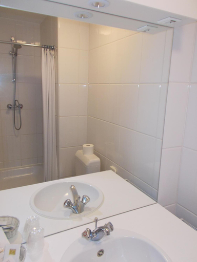 Bathroom 4, Hotel Limburgia, Limburg