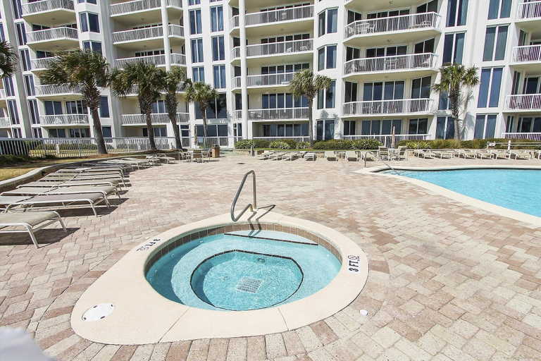 Sport & Beauty 5, Silver Beach 1702e 3 Bedroom Condo by RedAwning, Okaloosa