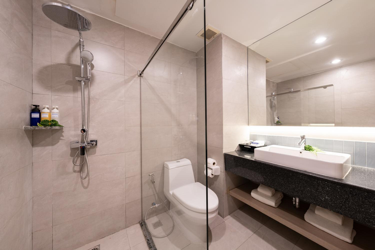 Bathroom 5