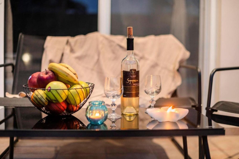 Food & Drinks, Angels Villa in Kremasti Near the Beach, South Aegean