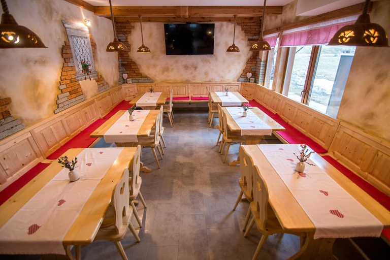 Food & Drinks 3, Rooms Kocna, Jezersko