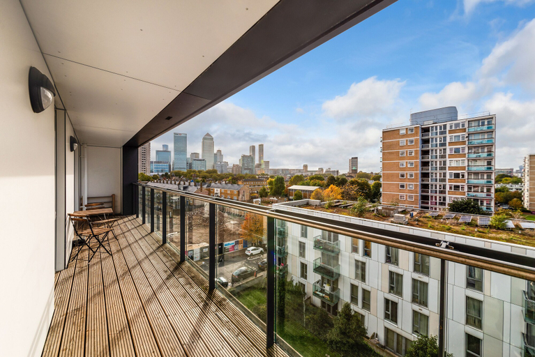 Others 5, Stunning 2-bed Apartment in London, London