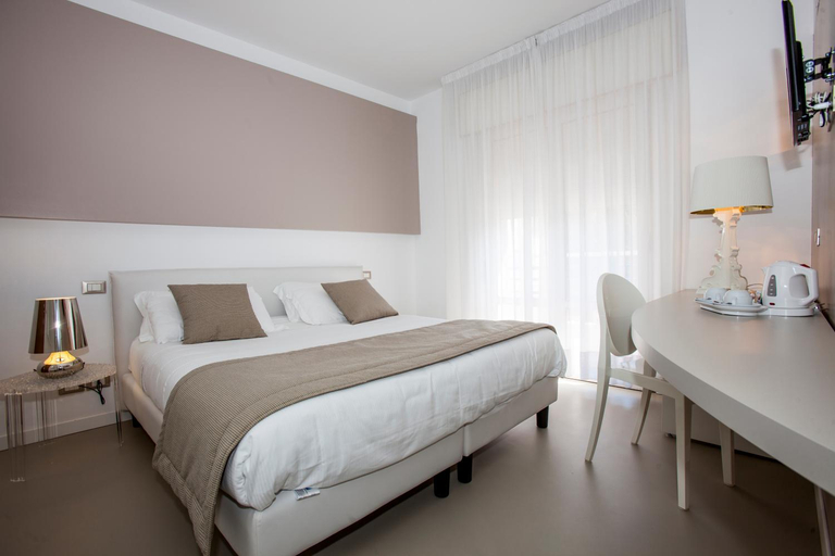 Bedroom 3, Hotel Arizona, Venezia