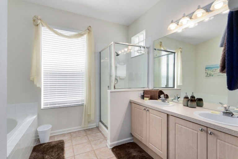 Bathroom 4, 4 Bedroom/3 Bath South Facing Pool/Spa Villa 4 Villa by RedAwning, Osceola